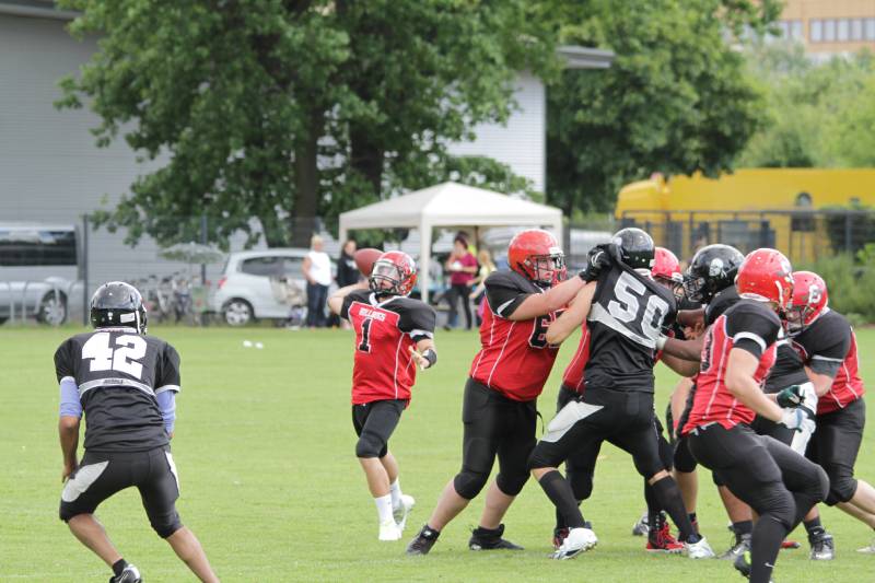 15.06.2014: Berlin Rebels Juniors vs Spandau Bulldogs (A)