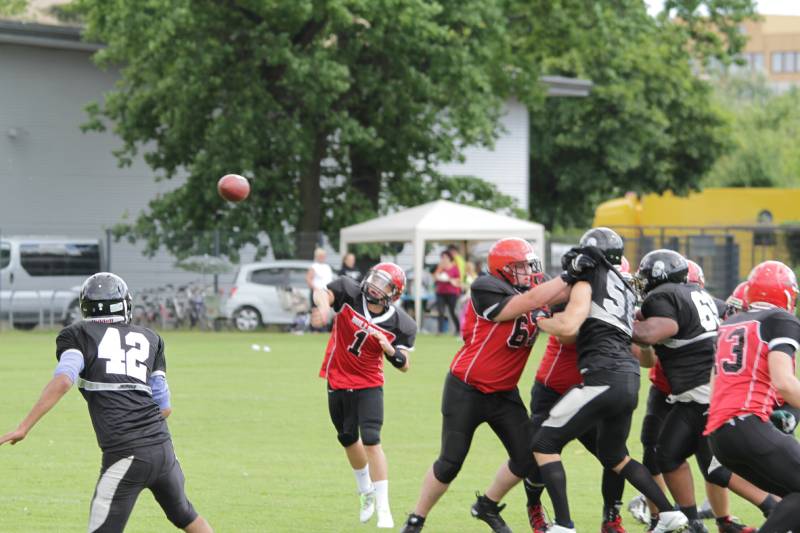 15.06.2014: Berlin Rebels Juniors vs Spandau Bulldogs (A)