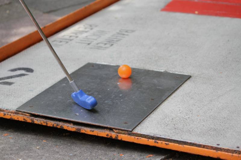 Charity-Aktion „Minigolf gegen Krebs“